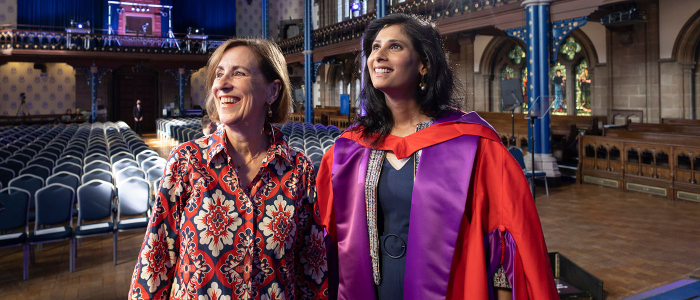 Kirsty Wark and Gita Gopinath in the Bute Hall