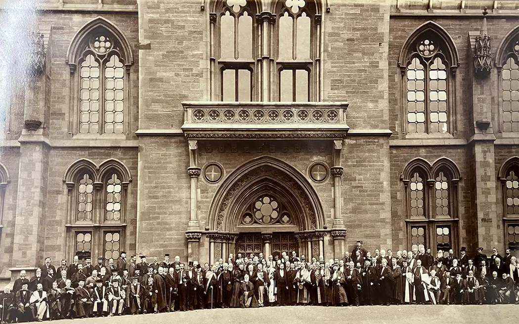 Kelvin Jubilee: group photograph at Main Building, South Front. 1896