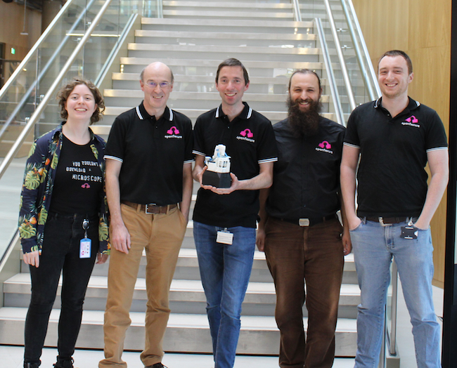 (l-r) Freya Whiteford (University of Glasgow), Professor William Wadsworth (University of Bath), Richard Bowman (University of Glasgow), Julian Stirling (Foxhill Engineering) and Joe Knapper (University of Glasgow)