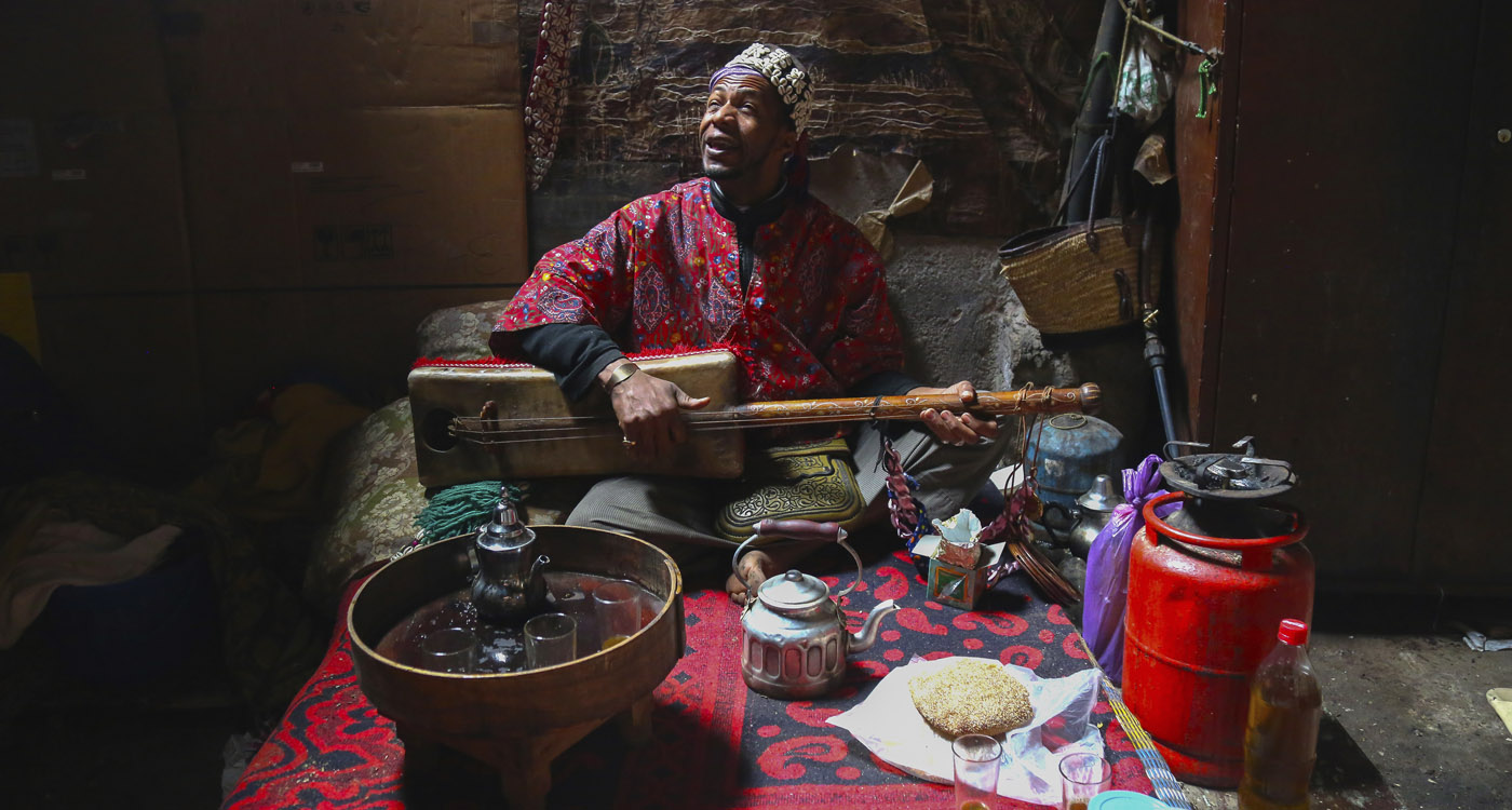 Musician on the backstreets of Marrakech, Morocco. Copyright Graeme Green